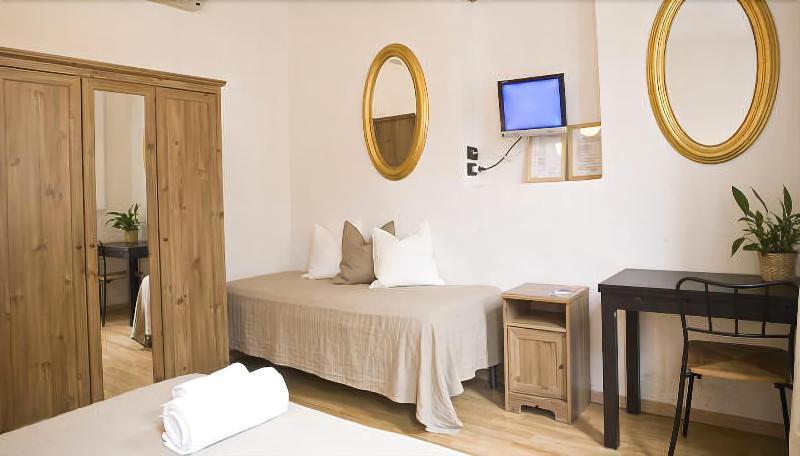 Guest House Locanda Gallo Florence Exterior photo